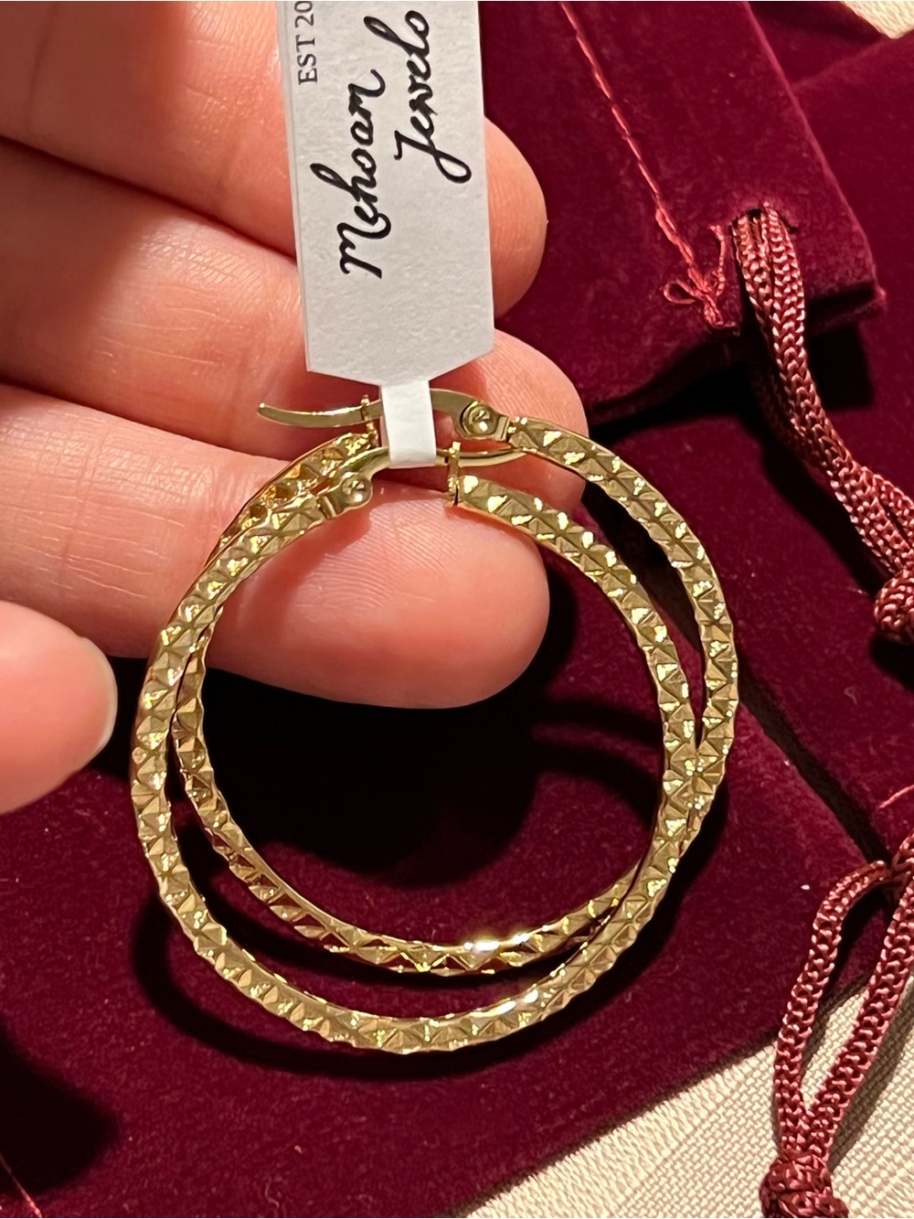 18k Gold Filled Textured Hoop Earrings - Picture 5 of 6